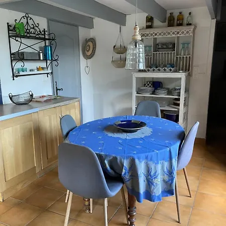 La Douce Provencale * Vers Pont du Gard