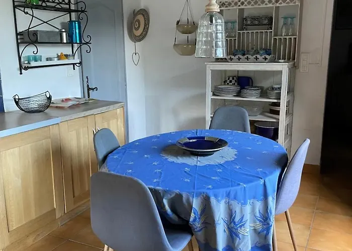 La Douce Provencale * Vers-Pont-du-Gard